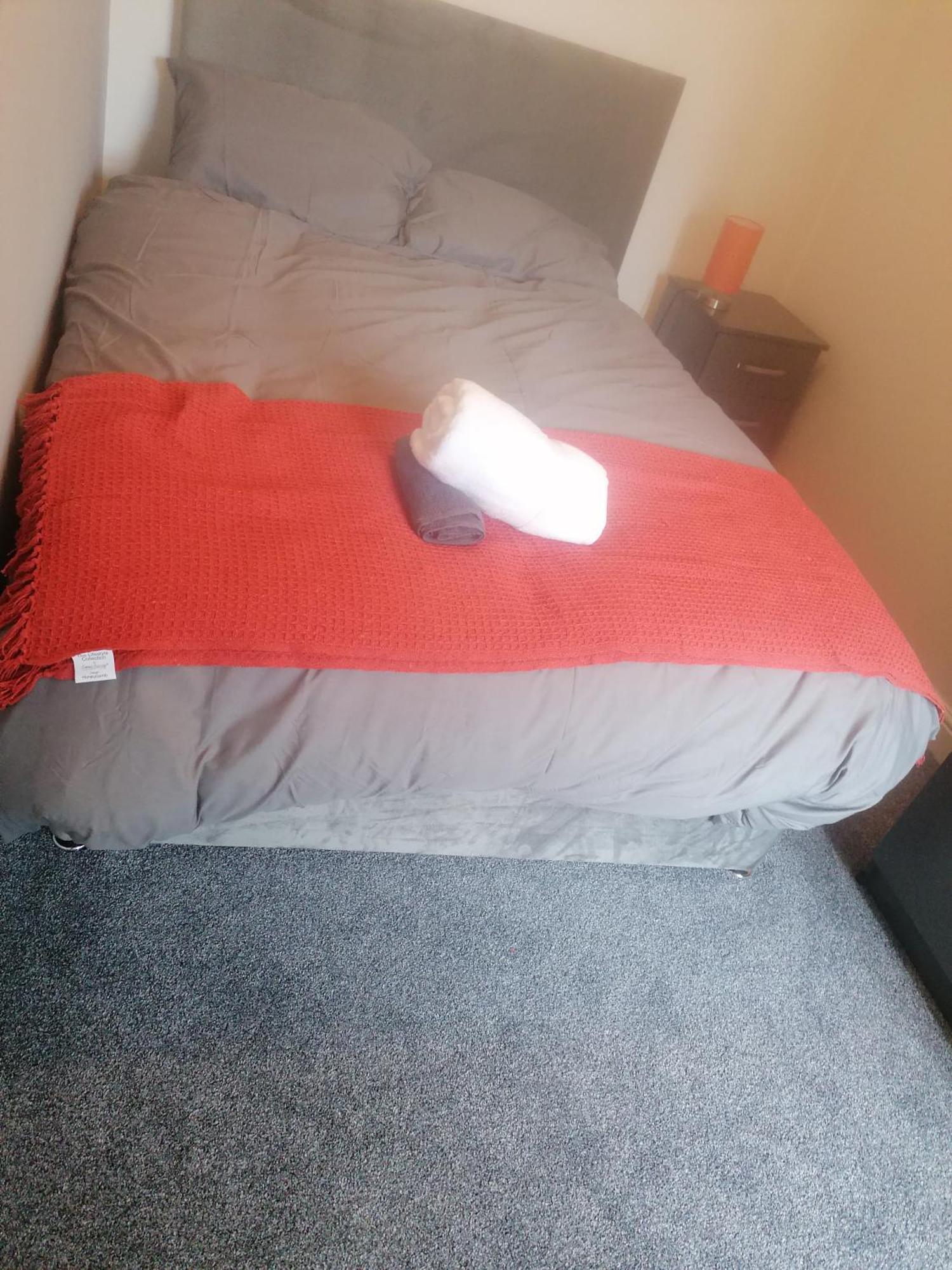 Rossy Home Of Relaxations Stoke-on-Trent Esterno foto